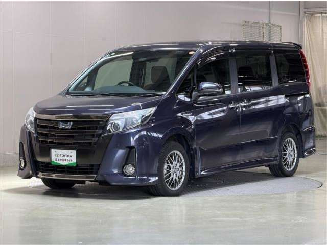 トヨタ ノア 