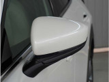 【ドアミラーウインカー】格好良さだけではなく対向車両からの視認性もよく安全に走行する為の安全装備のひとつです。