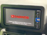 【純正ナビ】人気の純正ナビを装備しております。ナビの使いやすさはもちろん、オーディオ機能も充実!キャンプや旅行はもちろん、通勤や買い物など普段のドライブも楽しくなるはず♪
