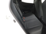 ゆとりある広々とした車内空間は、ドライブを始め買い物やレジャーなど、幅広く活躍します。一人でもみんなとでもお出かけを楽しみましょう!