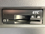 【ETC】高速道路の料金所をストレスなく通過!話題のスポットやサービスエリアに多い「スマートIC」利用時は必須のアイテムです。当店でセットアップを実施、ご納車当日からすぐにご利用いただけます!