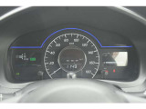 e-POWER専用メーターはモーター出力、エネルギーフロー表示、各種燃費表示機能、バッテリー残量、デジタル時計、航続可能距離、サービスインターバルなどが表示されます。 走行距離 41705km