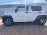 車内ルームクリーニングを実施しております。目立つ痛みや使用感、またタバコなどの気になる匂いも感じられませんでした。
