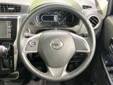 【純正革巻きステアリング】上質な革を使用することで、手にしっかり馴染みとても運転しやすいハンドルです♪