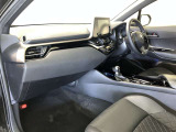 すっきりとしたデザインの内装は、さすがトヨタ車の上品さを感じます。