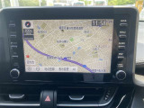 メーカーナビを装備しております。