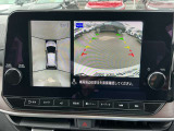 【バックカメラ】駐車時の後方を映像で確認できます