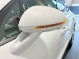 手厚いサポートを提供する「ポルシェ自動車保険」を取り扱っております。オリジナル補償(無償)が付帯し、万が一の際も正規販売店ならではの確かな安心でオーナー様を支えます。保険選びもお気軽にご相談ください。