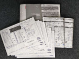 メンテナンスノートと記録簿。メンテプロパックに加入されてましたので新車時より6ケ月毎に点検整備実施しております。※法定12ケ月点検記録簿はメンテナンスノートに記載。