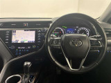 使いやすく運転しやすいレイアウトの運転席周り。