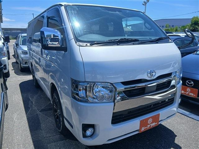 トヨタ ハイエースバン 
