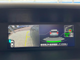 【フロント&サイドカメラ】ドライバーから見にくい死角部分を映像で確認できる前方と左側面にカメラを装着。見通しがきかない場所や住宅密集地などを運転することが多い人におすすめの安心装備です。