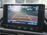 【バックカメラ】駐車が苦手な方でも安心してお乗りいただけます。リバース連動で画面が切り替わるのでとっても便利です。