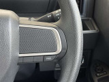ステアリングスイッチ右側 D assist切替ステアリングスイッチ。 前方から目を離すことなく操作できます!