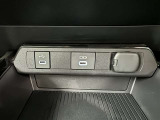 シガーソケット用の充電器が使用可能です!