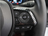◆アダプティブクルーズコントロール◆予め設定した車速内でクルマが自動的に加減速。前走車との適切な車間距離を維持しながら追従走行します。