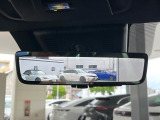 【デジタルインナーミラー】後席の大きな荷物や同乗者で後方が確認しづらい時でも安心!カメラが撮影した車両後方の映像をルームミラー内に表示。クリアな視界で状況の確認が可能です!