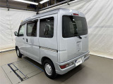 走りにこだわりながら収納力も持ち合わせたお車です。
