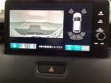 バックでの車庫入れも安心です! リアカメラが付いているバックモニター付のナビディスプレイを装備しております。バンパーについているソナーや、操作線もついており距離感も画面から確認できます。