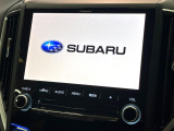 【メーカー純正ナビ】インテリアに溶け込むスタイリッシュな「専用設計」メーカーナビを装備♪視認性や操作性など基本性能にも優れ、より上質なカーライフをお楽しみいただけます。