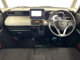 運転席・助手席周り