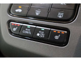 シートヒーター装備付き車!!座席に埋め込まれた電熱線によりシートを暖めることが出来る装備で、温められたシートは、寒い冬には最適です!!