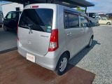 ボディー各部小キズ等あります。現車確認お願い致します。