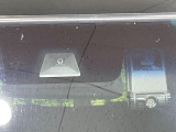 【ホンダセンシング】走行中に前方の車両等を認識し、衝突しそうな時は警報とブレーキで衝突回避と被害軽減をアシスト。より安全にドライブをお楽しみいただけます。