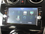 ナビゲーションは純正メモリーナビを装着しております。AM、FM、CD、DVD再生、Bluetooth、フルセグTVがご使用いただけます。初めて訪れた場所でも安心ですね!