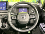 【純正革巻きステアリング】上質な革を使用することで、手にしっかり馴染みとても運転しやすいハンドルです♪