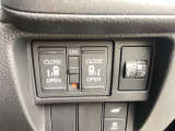 運転席側パワースライドドアスイッチ