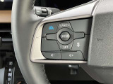 プロパイロット装着車です。高速道路や自動車専用道路での運転サポート機能です。長距離ドライブ時に重宝します。