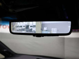 【デジタルインナーミラー】車両後方カメラの映像をインナーミラー内のディスプレイに表示。視界を遮るものがない映像で、後方の安全確認がより快適になります。一度お店でご確認して下さい!!