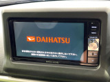 【純正ナビ】人気の純正ナビを装備しております。ナビの使いやすさはもちろん、オーディオ機能も充実!キャンプや旅行はもちろん、通勤や買い物など普段のドライブも楽しくなるはず♪
