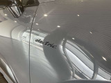 厳しいポルシェ認定中古車品質基準をクリアした車両のみを展示、販売しております。 納車後の保証内容もポルシェ認定中古車ならではの内容となっております。