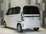 色々なお店で販売しているHonda車ですが、アフターサービスも全てお任せ頂けるのは「HondaCars正規販売店」だけ!ご納車後もお住まいの地域の販売店にて アフターサービスをお任せいただけます。