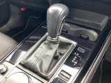 ロックアップ領域を拡大し、燃費の向上とマニュアル車のようなダイレクトフィーリングを実現しました。