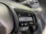 【アダプティブクルーズコントロール】高速道路での長距離走行が楽に!!自動で速度を保つクルーズコントロールが、衝突軽減システムと連携し、前方の車両を感知して車間を保つように速度調節してくれます!!