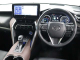 運転席廻りです。