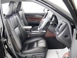 使いやすさや安全性を追求したステアリング周り!高級車ゆえにスイッチ類が多いのも特徴ですね!考え尽くされた配置ですぐに使いこなす事が出来ますのでご安心下さい!是非、体感してみて下さい!!