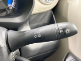 【オートライト】周りの明るさに応じて自動でヘッドライトの点灯・消灯ができる機能です!ライトの付け忘れ・消し忘れなどが無くなり、雨の日や夕方の走行も安心!トンネル通過時も便利ですね♪