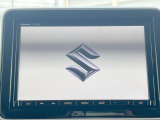 【大画面ナビ】人気の大型8インチナビを装備。存在感のある大画面はインパクト大!ナビ利用時のマップ表示は見やすく、テレビやDVDは臨場感がアップ!いつものドライブがグッと楽しくなります♪