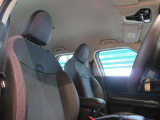 【運転席シート】汚れやへたり等、大きなダメージはなく、良好な状態です。