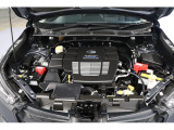 エンジンは定評のあります2.0L DOHC+e-BOXERなります!