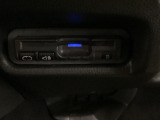 ハンドルの左下にETCがついています。高速道路の料金所の通過も楽々です。 カードの取り出しもしやすい場所についています。