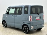収納が多くとっても使いやすく、視界が高く広い見晴らしが良い運転席ですよ(^^♪
