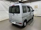 荷物を載せて軽快なドライブを楽しめますよ♪