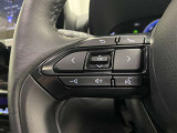 【ステアリングスイッチ】ハンドルから手を離すことなく操作することが可能です。