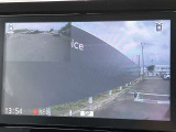 ドライブレコーダーの映像。ナビのモニターに前後の映像を映し出せます