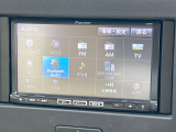 お好きな音楽を車内でお楽しみいただけます♪スピーカー交換・ウーハー追加などの音質向上や、最新ナビ・後席モニター等の取り付けも是非ご相談ください!